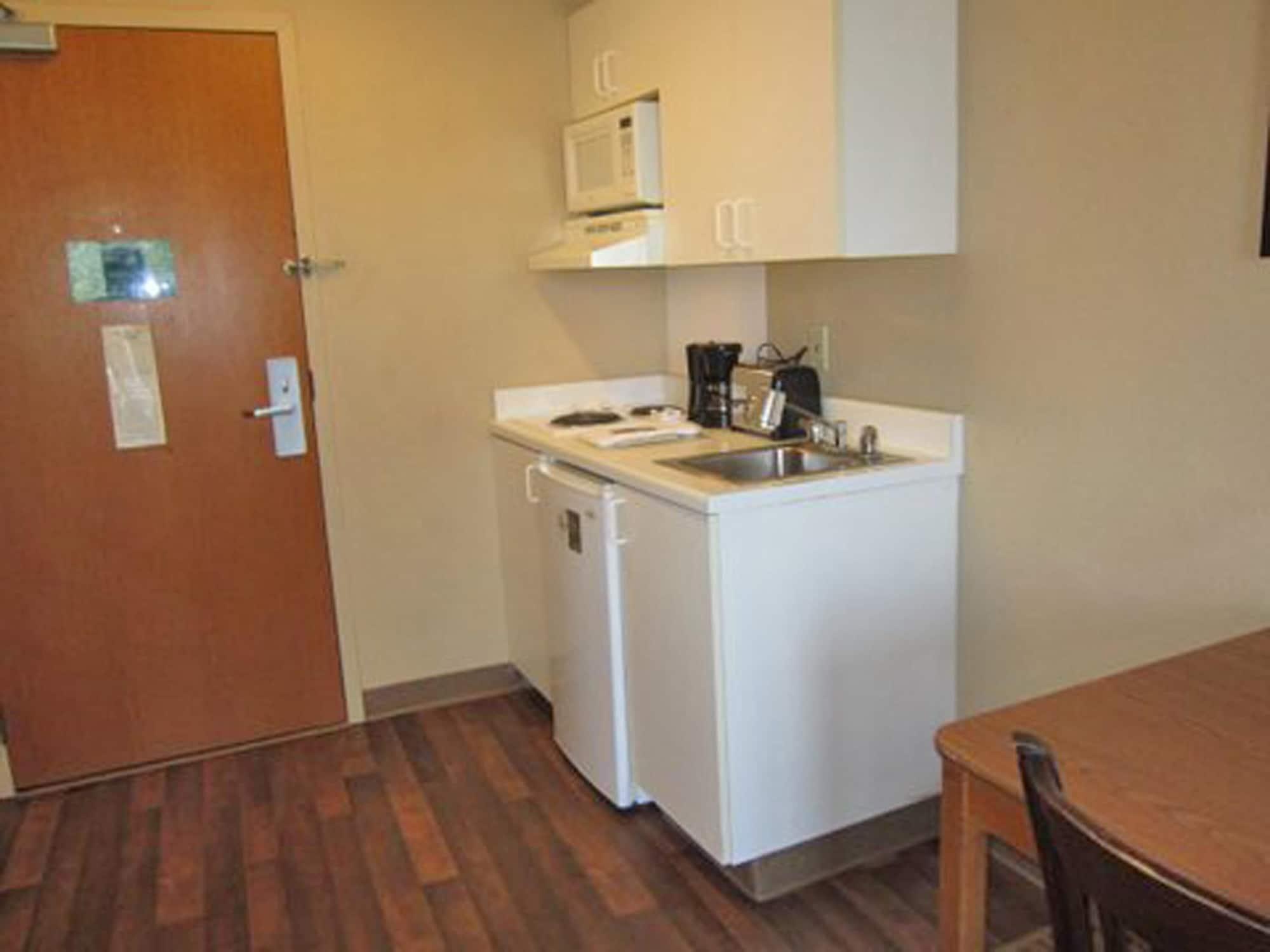 Extended Stay America Suites - Cincinnati - Blue Ash - Kenwood Road Exterior photo