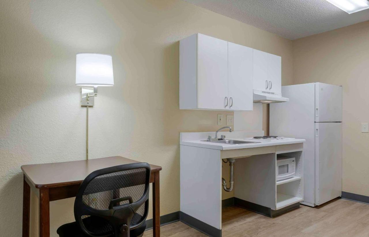 Extended Stay America Suites - Cincinnati - Blue Ash - Kenwood Road Exterior photo